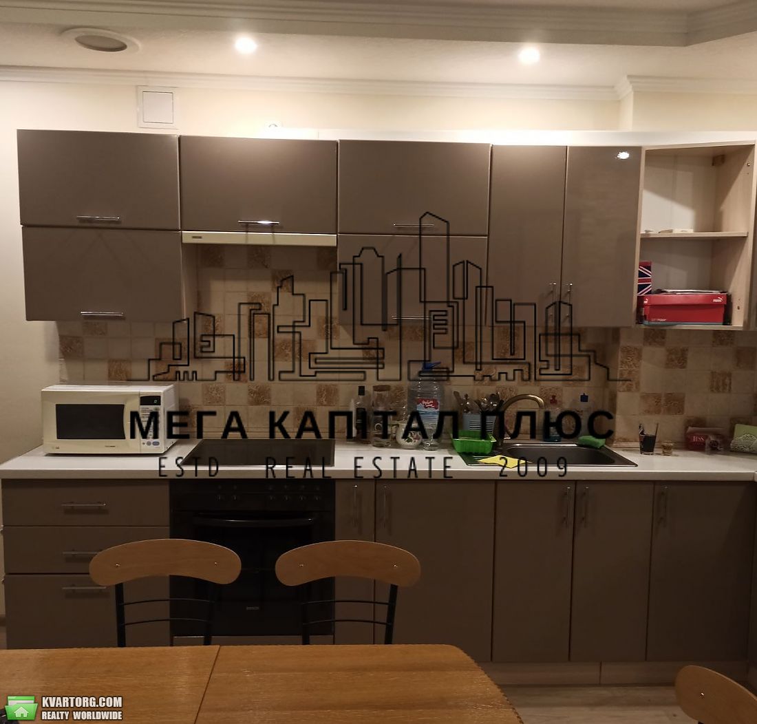 Rent out 1-room apartment. Киев, Верховинна — photo 3