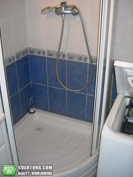 Rent out 2-room apartment. Киев, Булаховского — photo 6