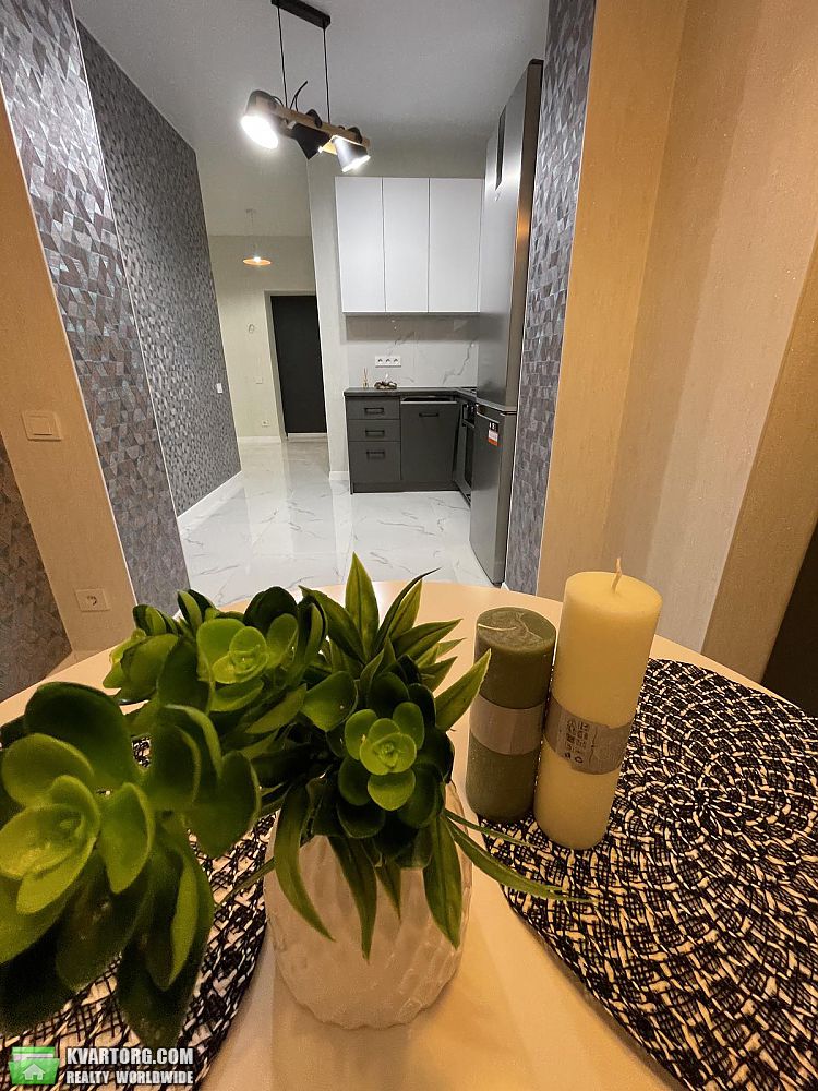 Sell 1-room apartment. Киевская обл., Молодіжна — photo 4