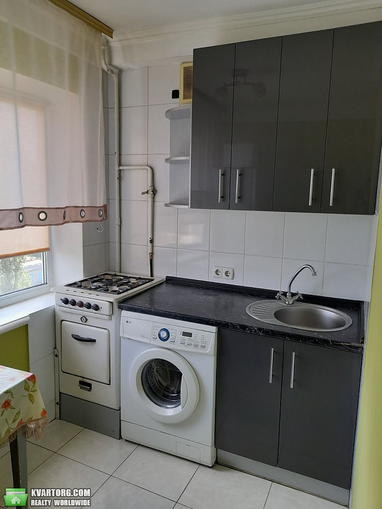 Rent out 1-room apartment. Киев, Братиславская — photo 5