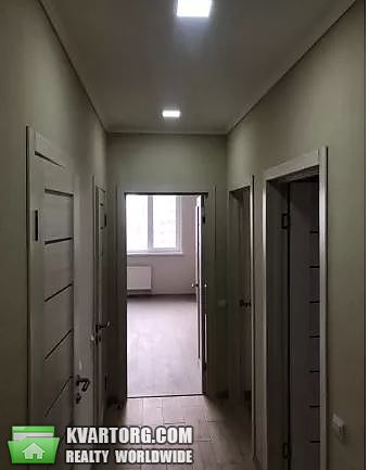 Rent out 2-room apartment. Киев, Панельная — photo 3