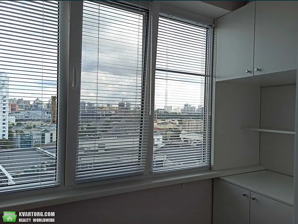 Rent out 1-room apartment. Киев, Демеевская — photo 10