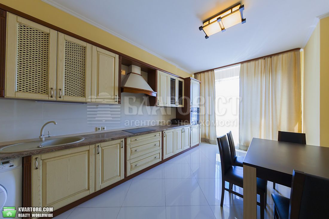 Rent out 3-room apartment. Киев, Барбюса Анри — photo 5