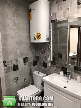 Rent out 2-room apartment. Киев,  Барбюса — photo 7