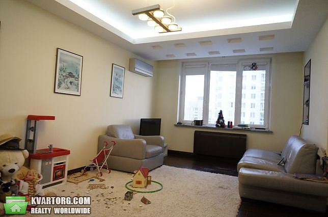 Sell 2-room apartment. Киев,  Днепровская наб — photo 3