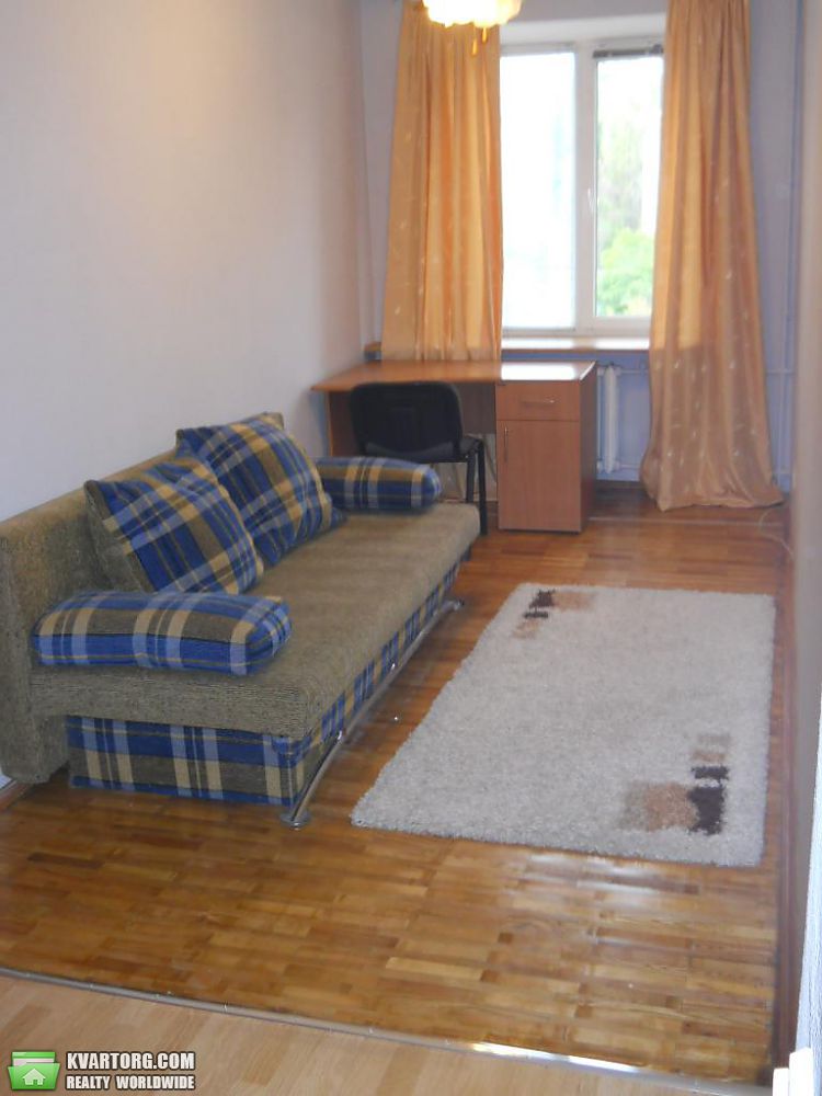 Rent out 3-room apartment. Киев,  Бастионная — photo 4