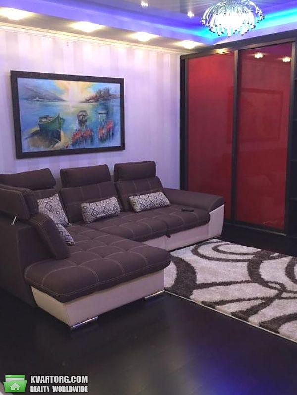 Rent out 2-room apartment. Киев,  Липковского — photo 2