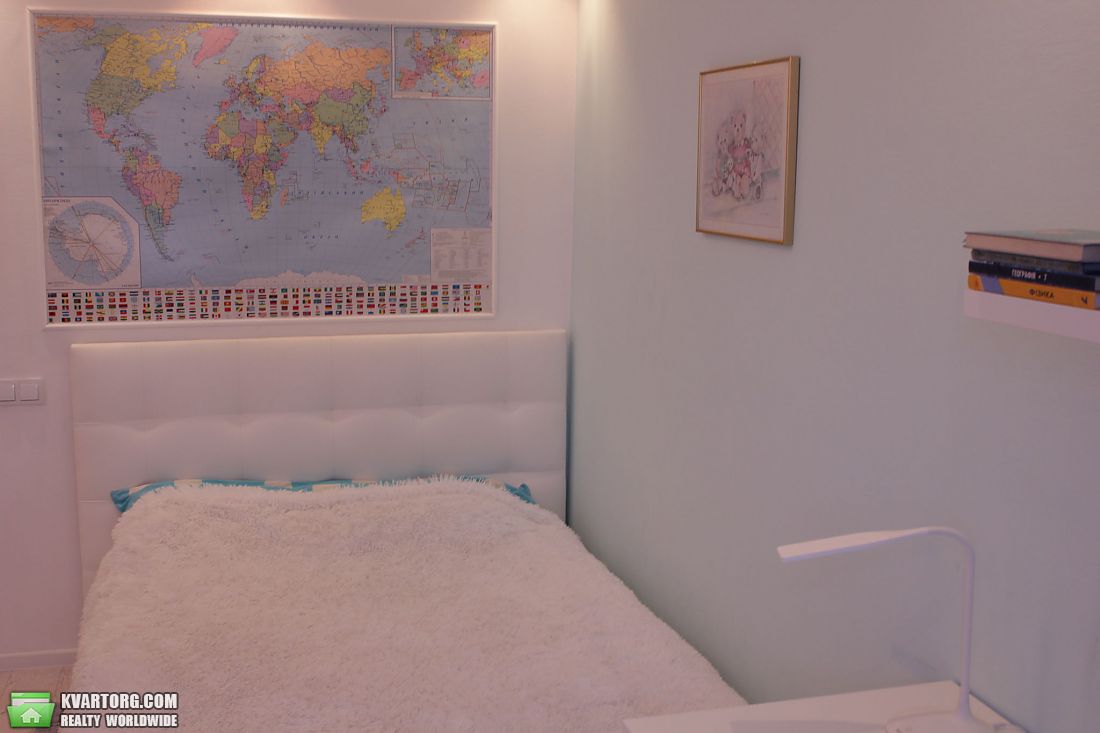 Sell 3-room apartment. Киев,  Вишняковская — photo 1