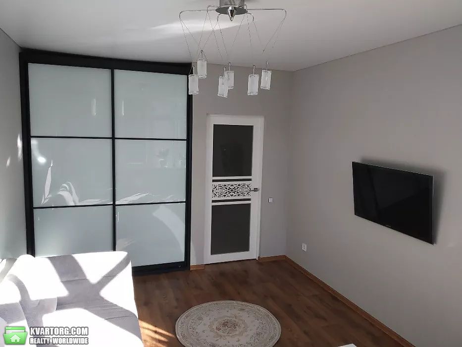 Sell 1-room apartment. Киев,  Липковского — photo 1