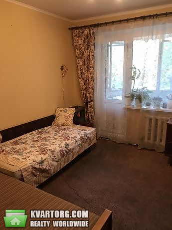 Rent out 2-room apartment. Киев,  Смолича — photo 4