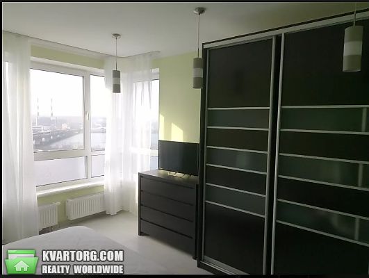 Rent out 2-room apartment. Киев, Бажана — photo 2