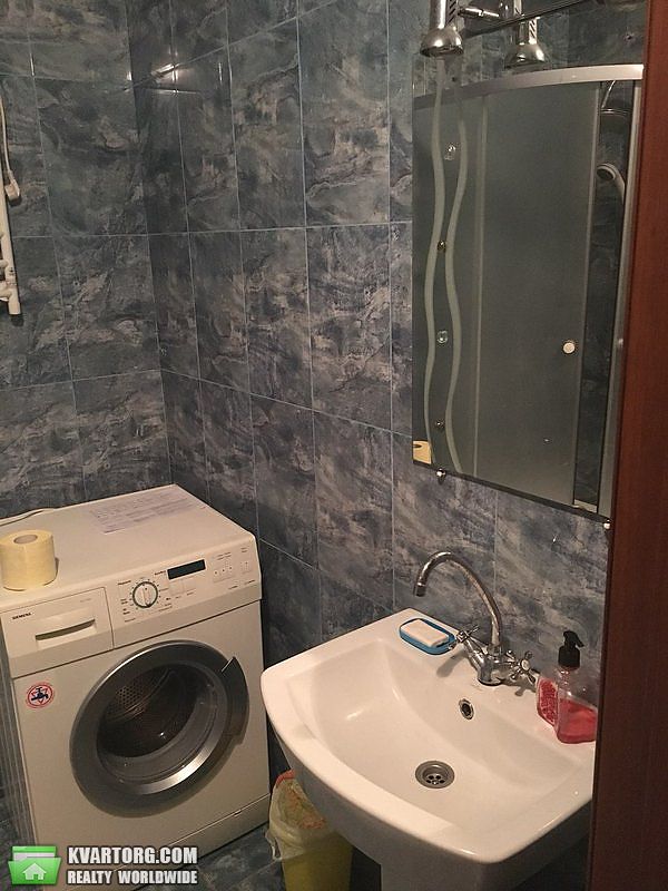 Rent out 2-room apartment. Днепропетровск,  Кирова — photo 7