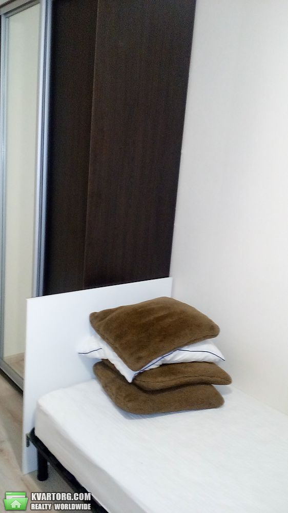 Rent out 2-room apartment. Киев,  Драгоманова — photo 6