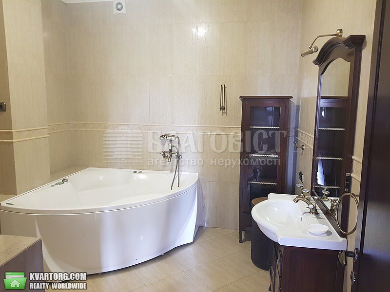Rent out 3-room apartment. Киев,  Городецкого — photo 5