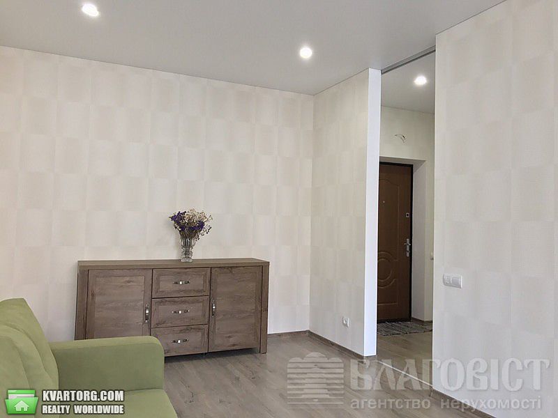 Sell 1-room apartment. Киев,  Ломоносова — photo 2