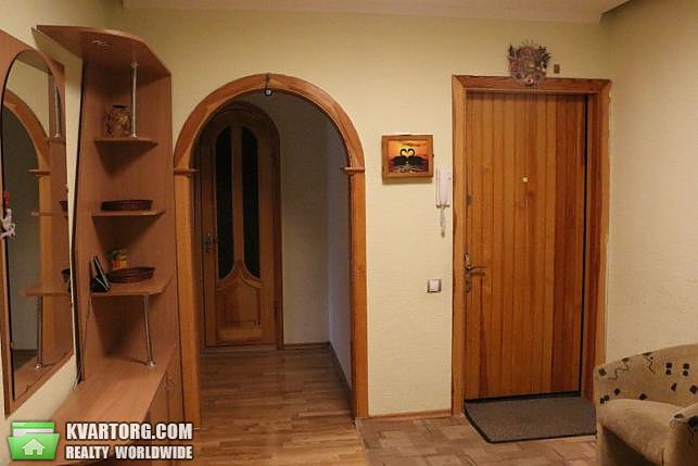 Sell 3-room apartment. Киев,  Лятошинского — photo 9