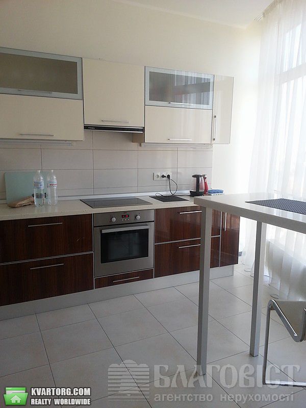 Sell 3-room apartment. Киев,  Дмитриевская — photo 5
