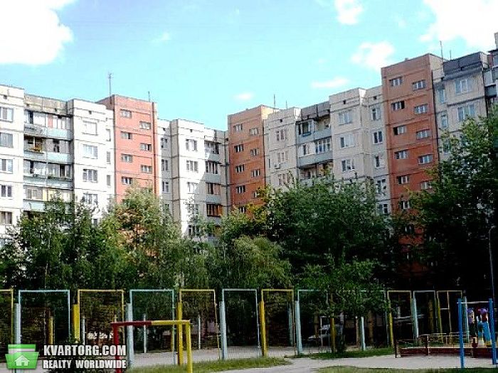 Sell 2-room apartment. Киев,  Героев Днепра — photo 1