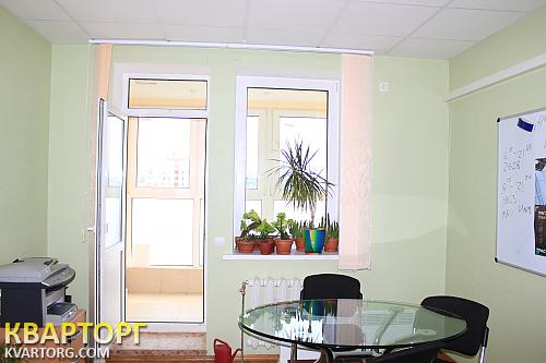 Rent out office. Киев, просп. Бажана — photo 8