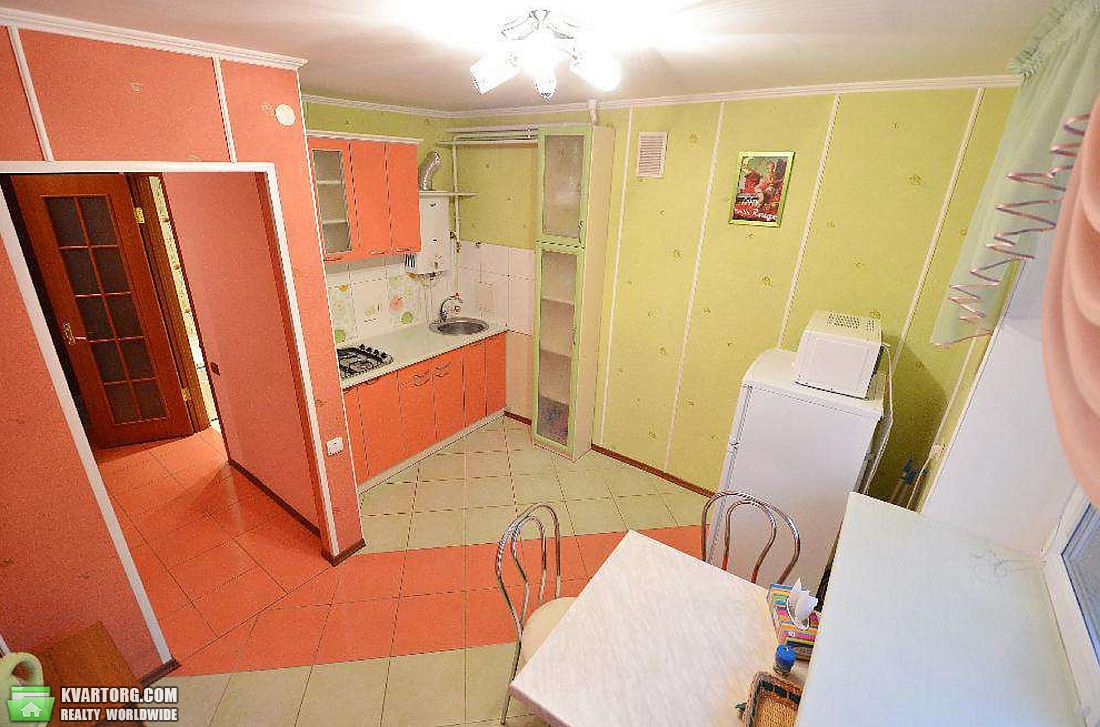 Rent out 1-room apartment. Николаев, Соборная — photo 4