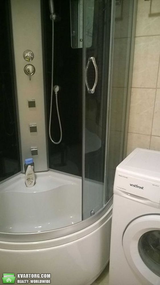 Rent out 2-room apartment. Днепропетровск, Набережная победы — photo 9