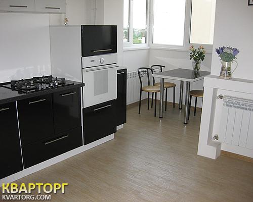 Sell 2-room apartment. Киев,  Урловская — photo 3