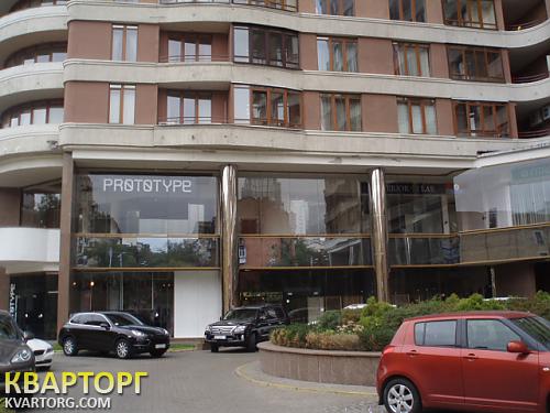 Rent out office. Киев,  Жилянская — photo 1