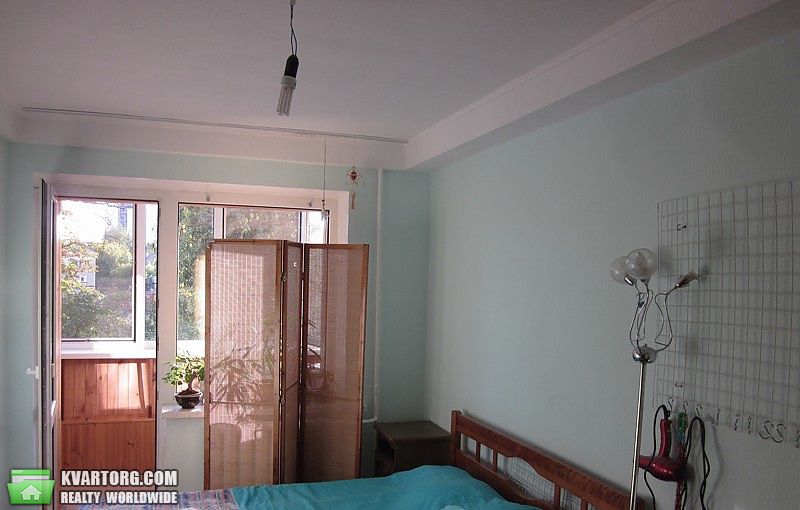 Sell 3-room apartment. Киев,  Златоустовская — photo 2