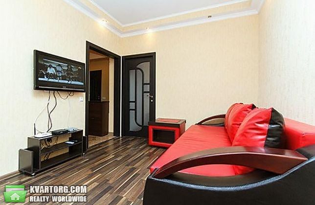 Rent out 2-room apartment. Киев, Лаврская — photo 2