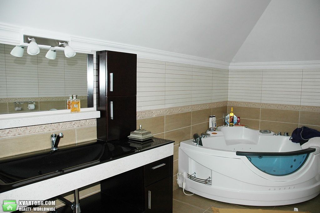Rent out house. Киев,  Монтажников — photo 6