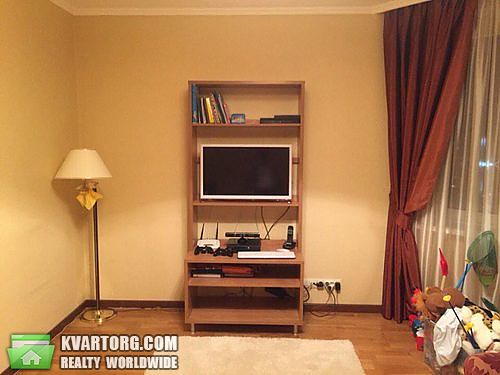 Rent out 3-room apartment. Киев,  Луначарского — photo 4