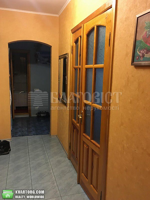 Sell 2-room apartment. Киев,  Автозаводская — photo 7