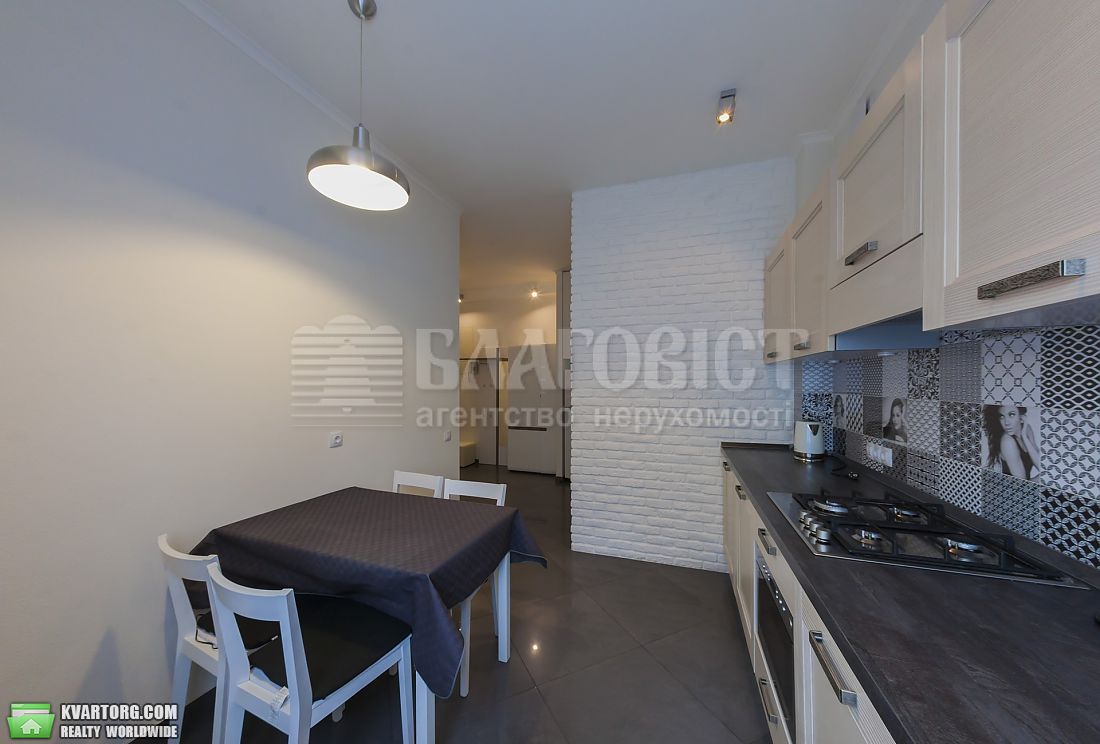 Rent out 2-room apartment. Киев,  Рогнеденская — photo 8