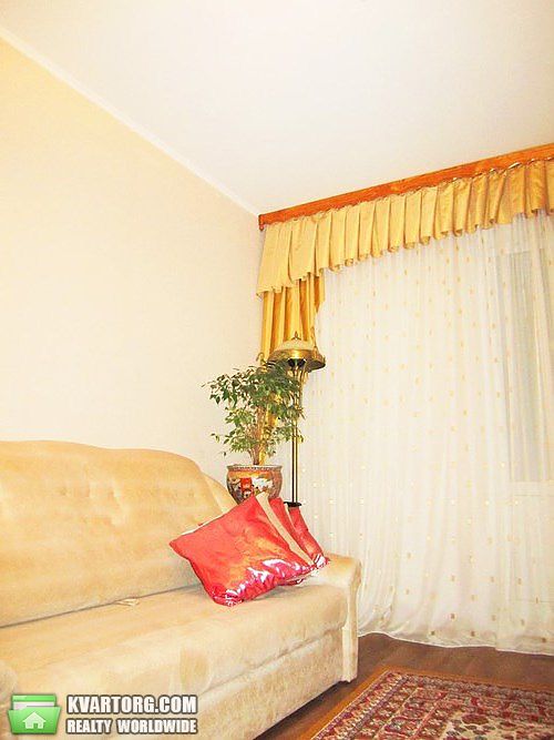 Sell 2-room apartment. Киев,  Милославская — photo 8