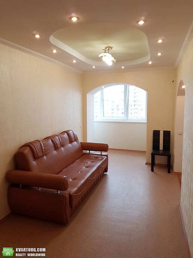 Rent out 4-room apartment. Киев,  Бальзака — photo 3