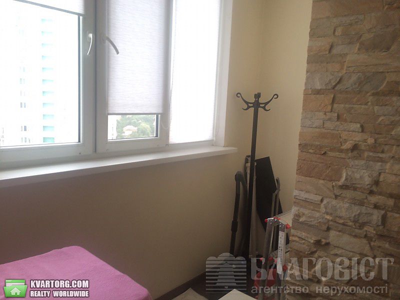 продам 2-комнатную квартиру. Киев,   Бажана - фото 6