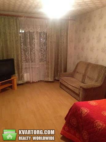 Rent out 1-room apartment. Киев,  Стуса — photo 2