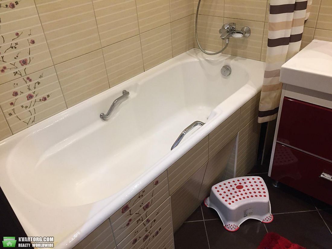 Sell 3-room apartment. Киев, Регенераторная — photo 9