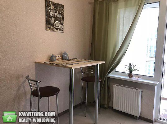 Rent out 1-room apartment. Киев, Петра Калнышевского — photo 9