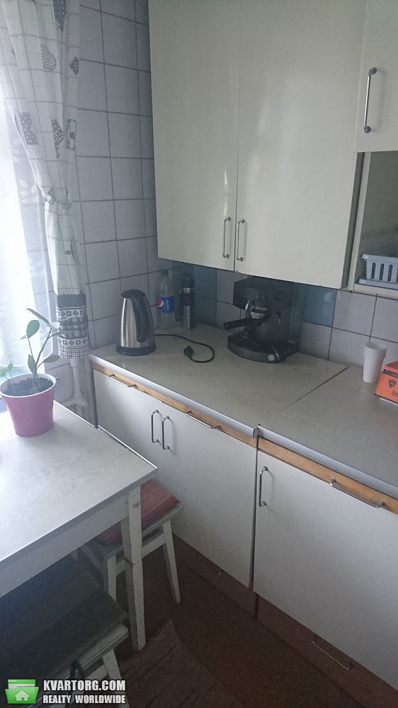 Sell 1-room apartment. Киев,  Волгоградская — photo 4