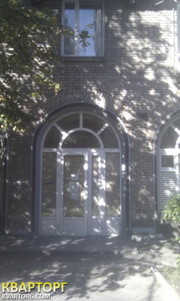 Rent out shop. Киев,  Кловский спуск — photo 1