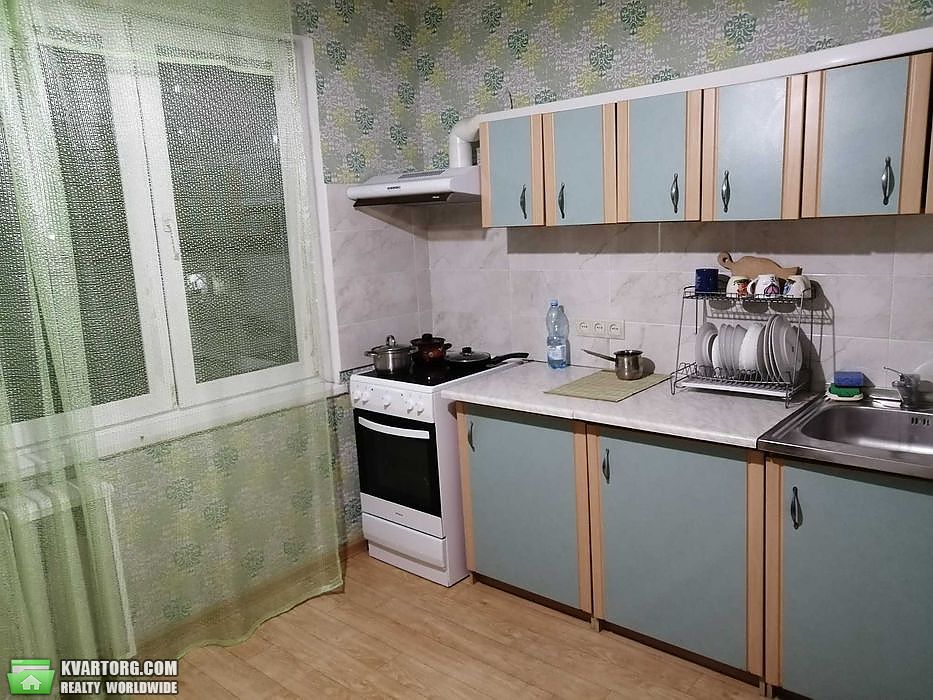 Rent out 2-room apartment. Киев,  Озерная — photo 6