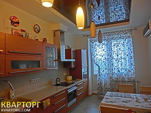 Rent out 4-room apartment. Киев,  Героев Сталинграда пр — photo 4