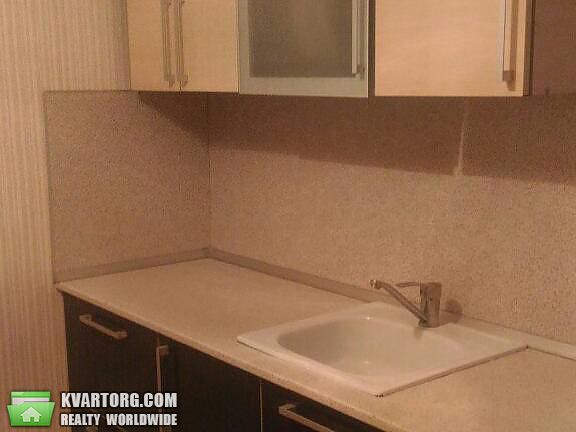Rent out 2-room apartment. Киев, Ивана Лепсе бул — photo 2