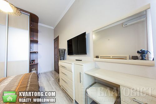 Sell 2-room apartment. Киев, Жилянская — photo 4