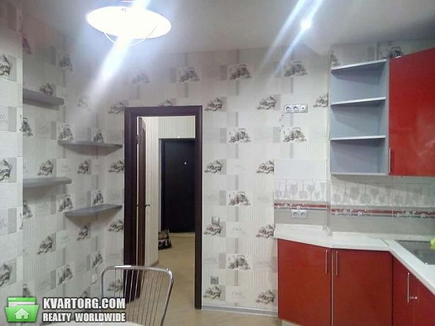 Rent out 2-room apartment. Киев,  Феодосийская — photo 2