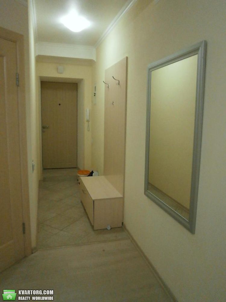 Rent out 2-room apartment. Киев,  Леси Украинки бул — photo 10