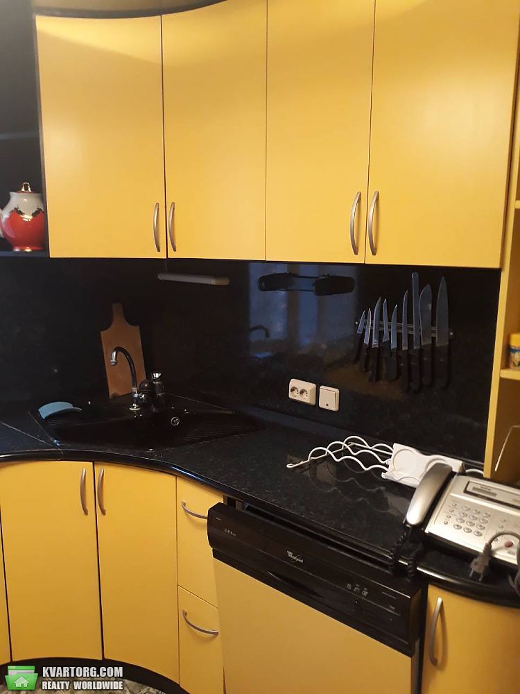 Sell 5-room apartment. Киев,  Харьковское шоссе — photo 4