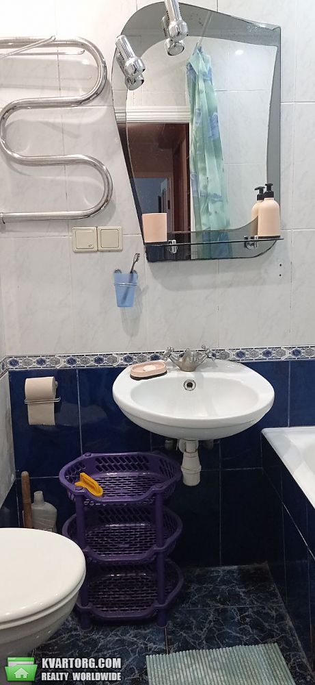 Rent out 2-room apartment. Киев,  Челябинская — photo 3