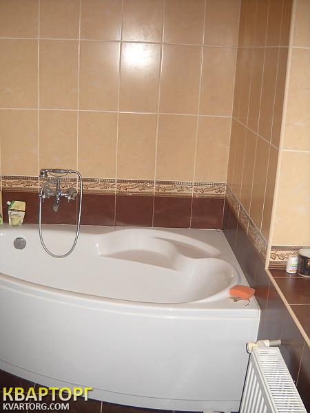 Rent out 1-room apartment. Киев,  Завальная — photo 2